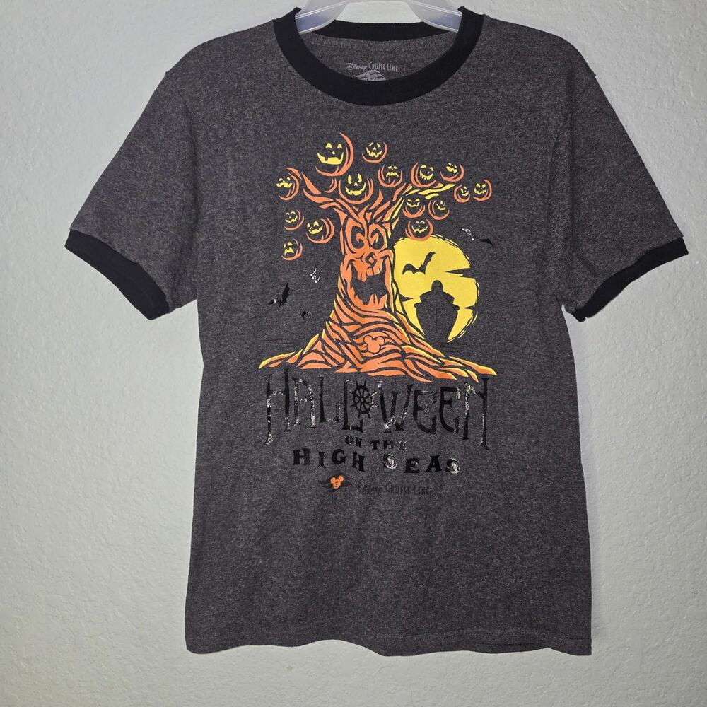 Disney Cruise Line Halloween on High Seas Adult sz S Short Sleeve Black Shirt